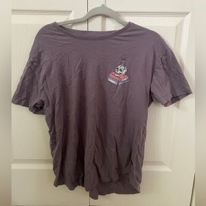 Light purple vintage skull and books tee shirt